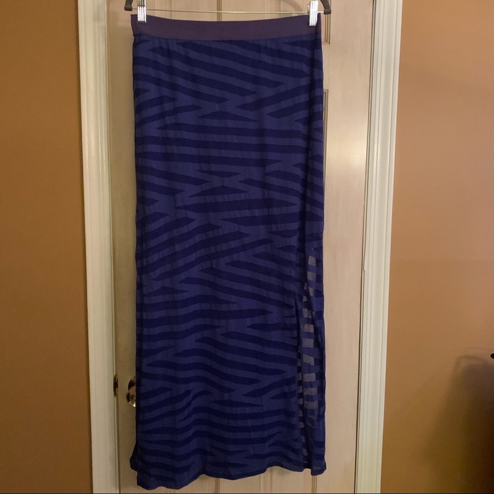 💙 Double split maxi skirt in blue 💙